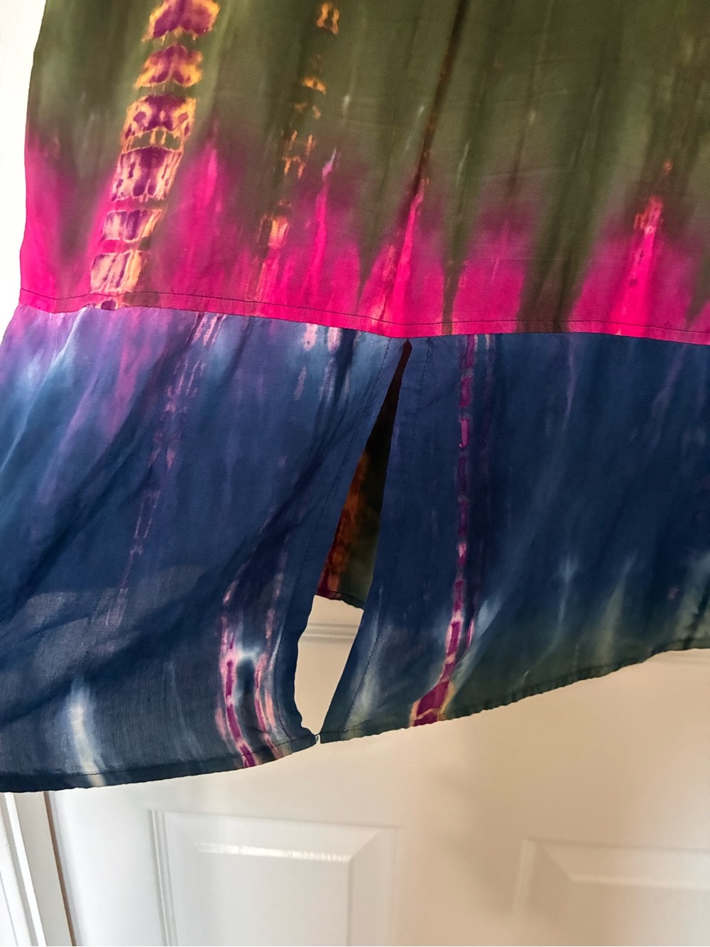 CHAMBRAI LOS ANGELES Blouse Women's Sz L Colorful Tie Dye Cap Sleeve Button Down - Picture 8 of 11